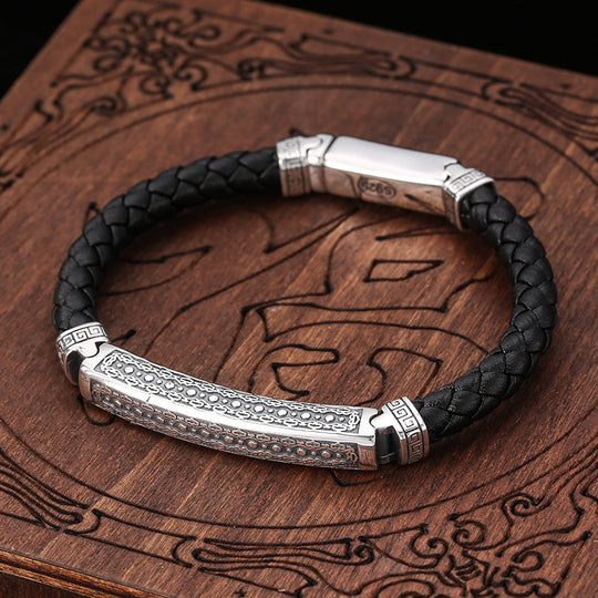Hand-woven 925 silver cord bracelet from Yeha Maison featuring intricate braided design and adjustable clasp.