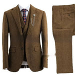 Men's slim-fit tweed three-piece suit by Yeha Maison, featuring a tailored jacket, vest, and matching trousers in classic tweed fabric.