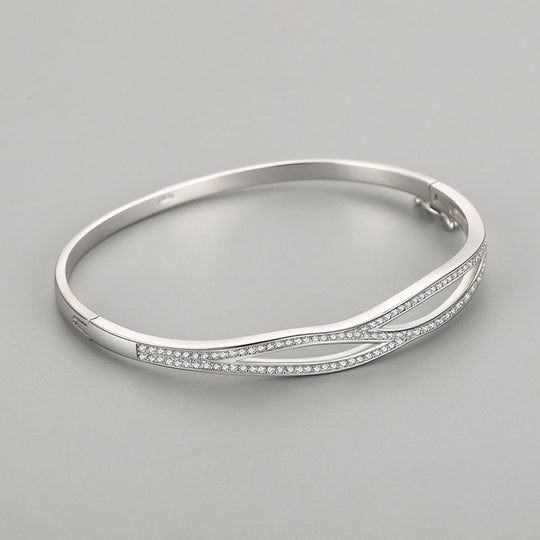 Women's S925 silver double-layer cross diamond bracelet featuring elegant design and sparkling gemstones from Yeha Maison.