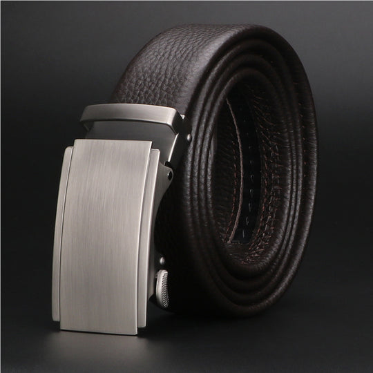 Men's brown leather dress belt with automatic buckle by Yeha Maison, featuring smooth leather and classic design.