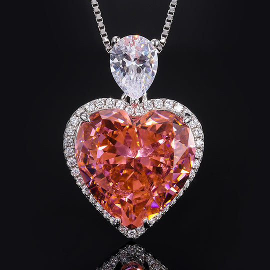 Women's high carbon diamond geometric pendant necklace by Yeha Maison, featuring a modern jewelry design with sparkling diamond accents.