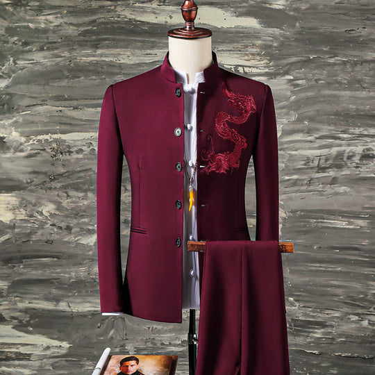 Men's two-piece suit with dragon embroidery and Mandarin collar from Yeha Maison, shown in a tailored fit with detailed embroidery.